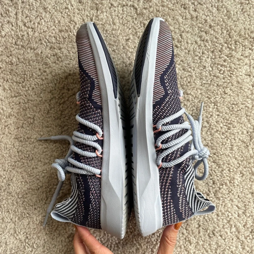 Fabletics Culver Knit Abyss Blue Violet Pink Train Performance Sneaker Size 7.5
